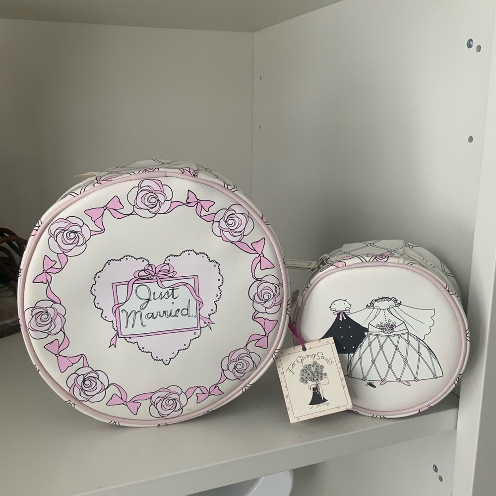 Y2K 2004 Vintage Wedding Bride “Just Married” 2pc Train Case Pouches BRAND NEW